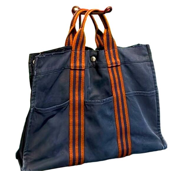 Hermès Mm Fourre tout Navy Tote - Picture 2 of 14